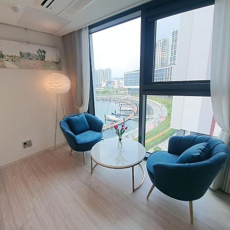 Aparthotel Lotte Castle Marina Yeosu Exterior foto