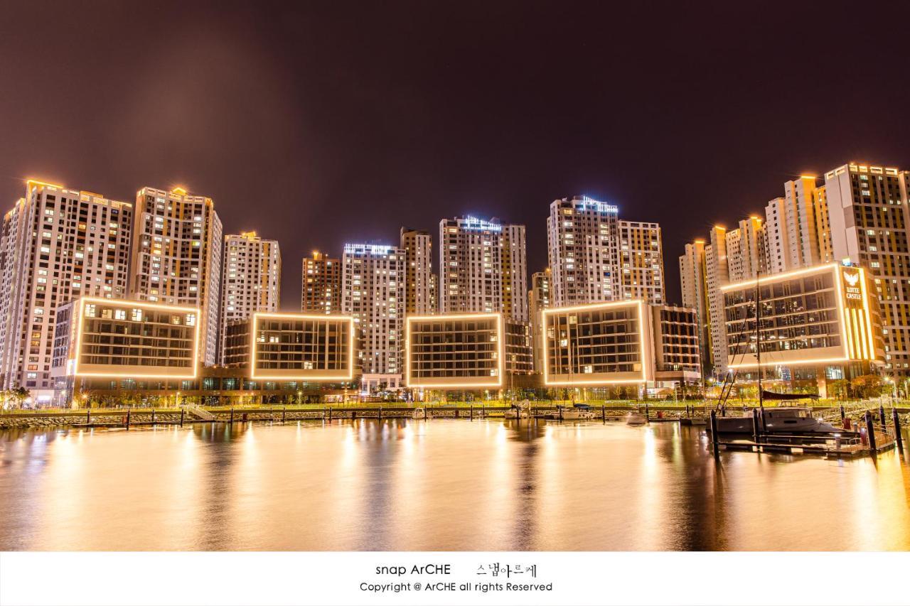 Aparthotel Lotte Castle Marina Yeosu Exterior foto